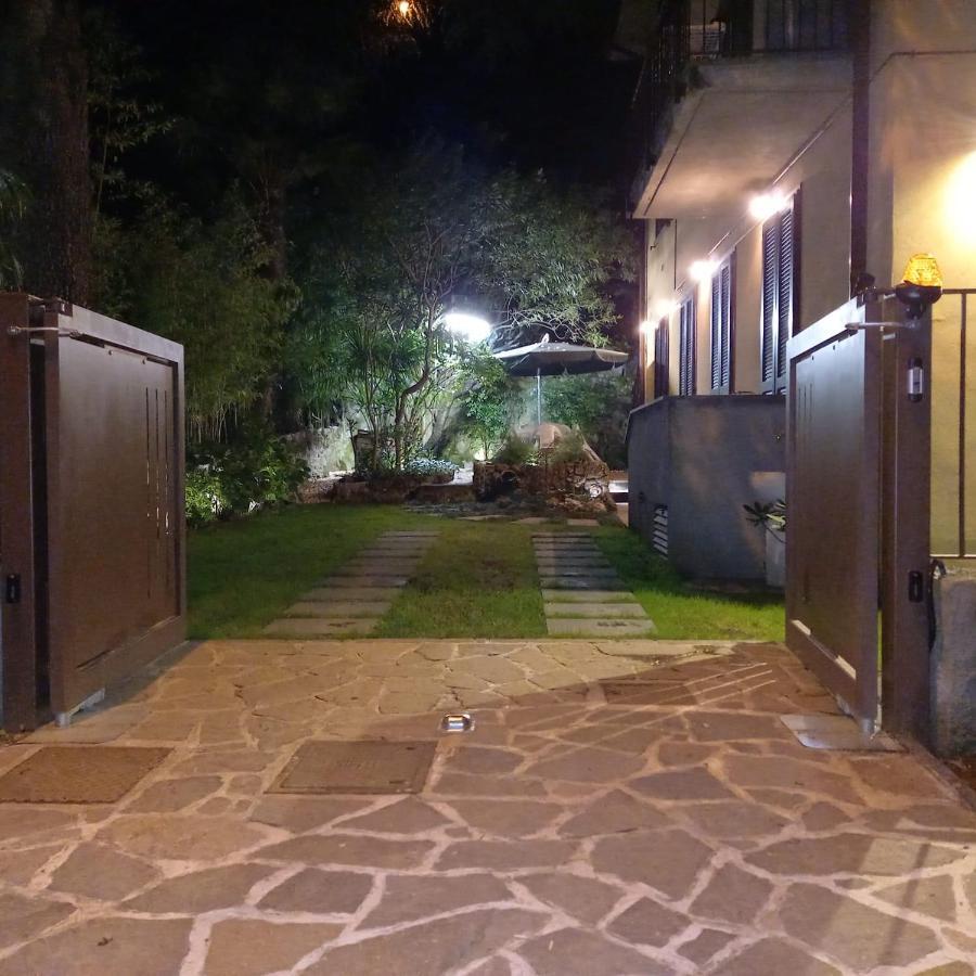 I Tre Oleandri Varenna Exterior foto
